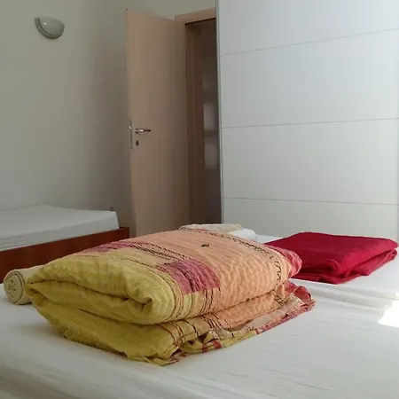 Apartament Sea-view With Shared Pool